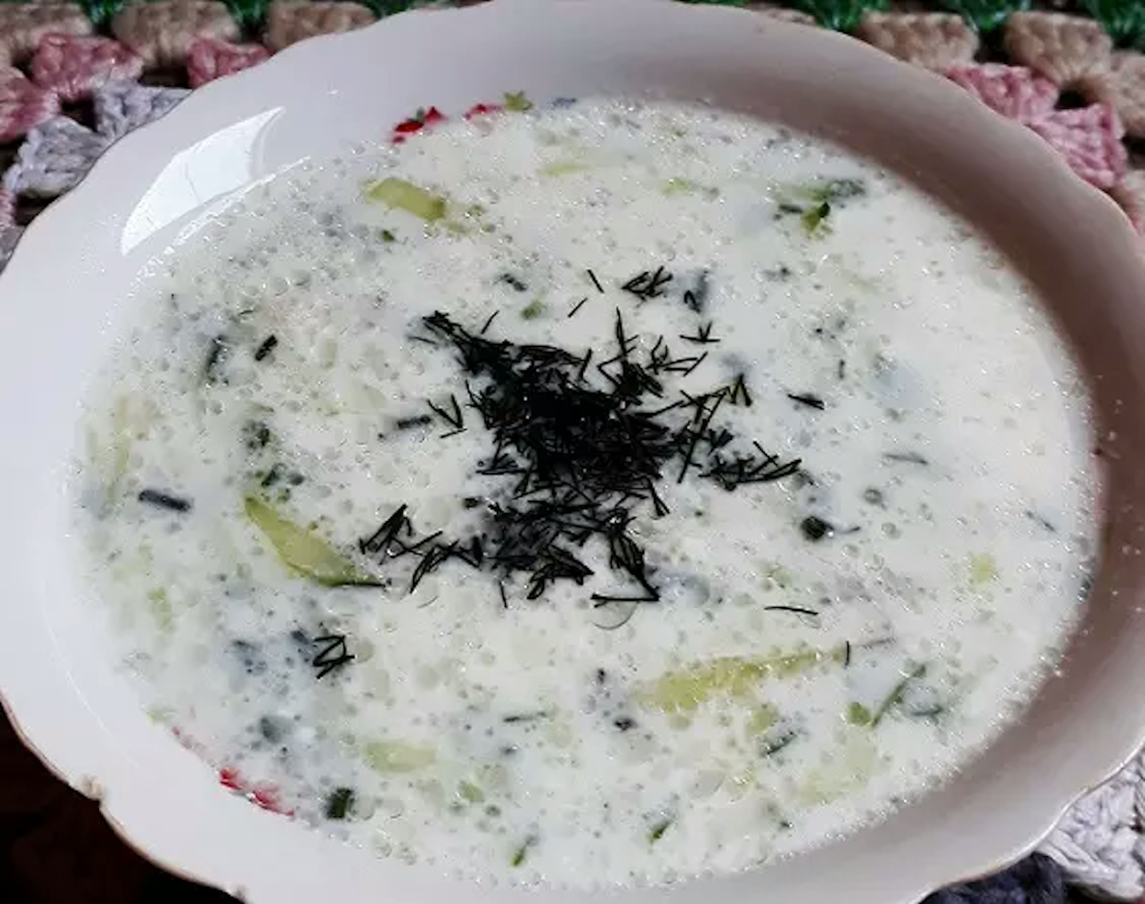 Bulgarian soup tarator