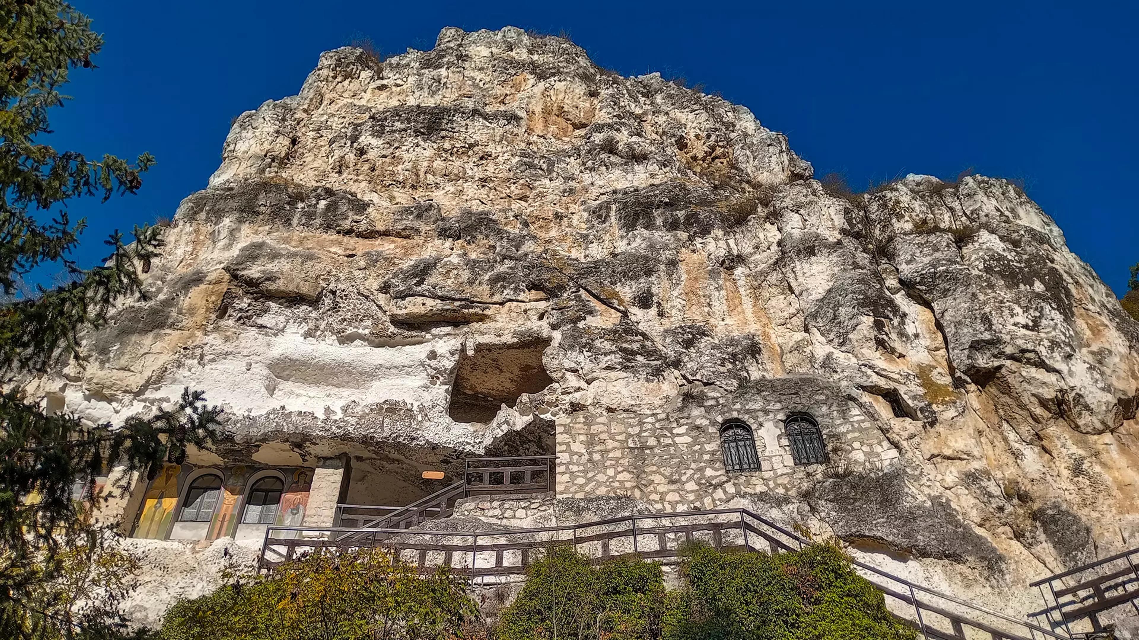 Basarbovo Monastery